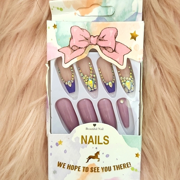 Brand New BEAUTIFUL NAIL False Nails-L - Picture 1 of 3